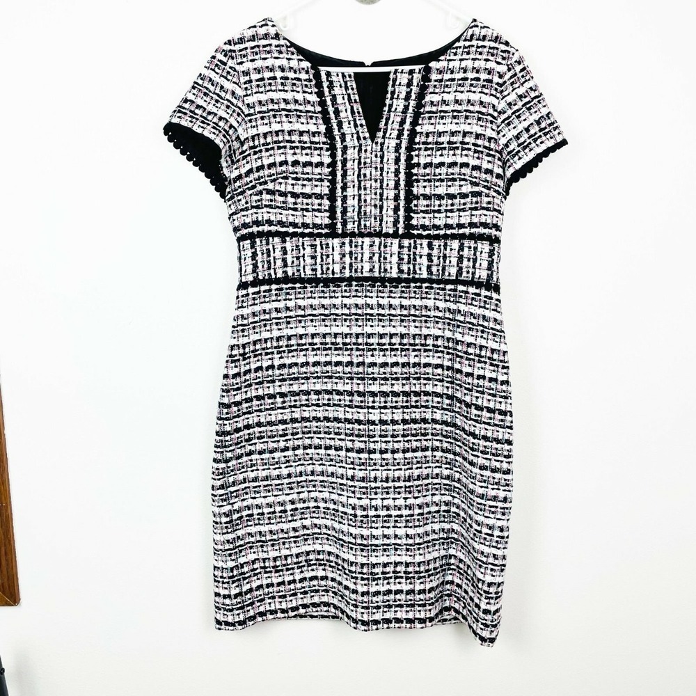 Sara Campbell Sheath Black‎ and White Tweed Dress with Color Specks Throughout